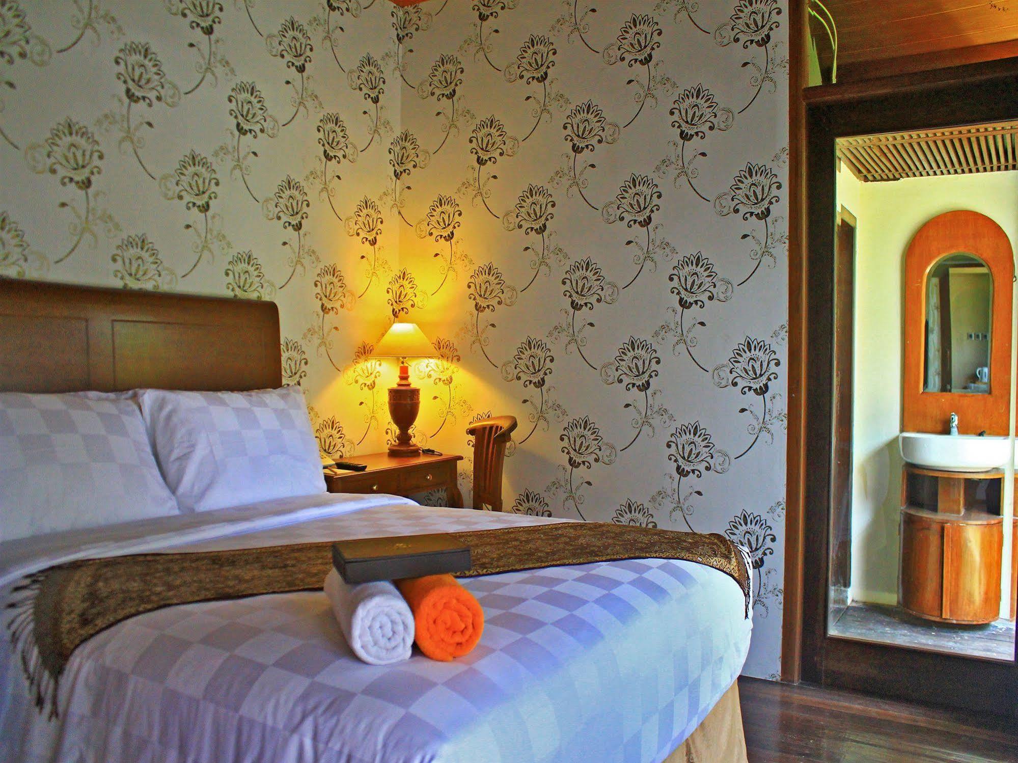 The Edelweiss Hideaway Villa Solo Kültér fotó